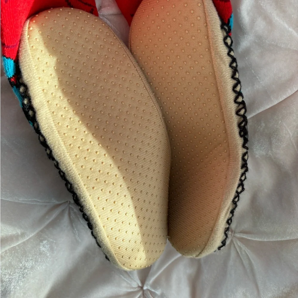 Disney Ariel slipper socks Little Mermaid NWT girls sz m/l